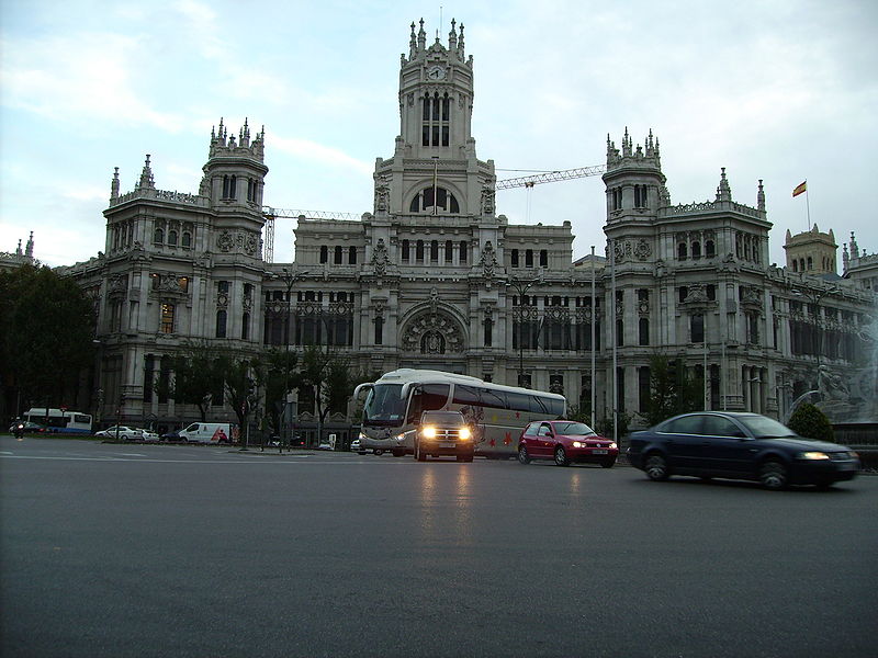 مدريد .. تاريخ وجمال  Madrid